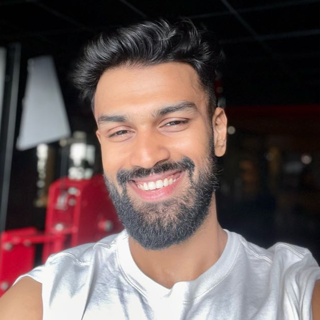 Navneet Raghuraman — Men's Fitness and Style Creator